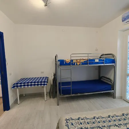 La Rosa Di Vendégház